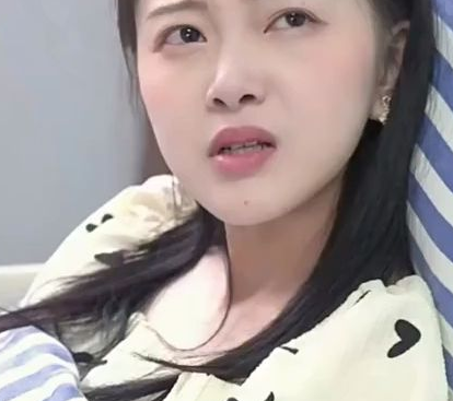 怀孕后，渣老板每天都想拿掉我的崽第25集
